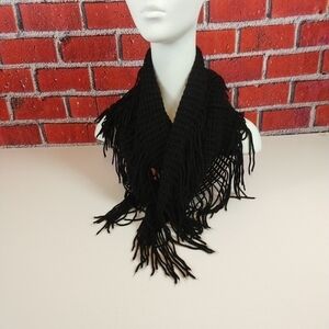 ✔️Forever 21 Infinity Fringe scarf